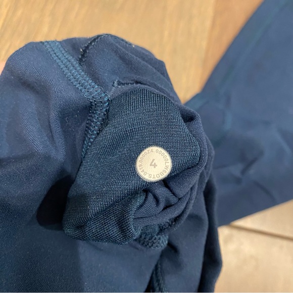 lululemon high rise align crop pant - Picture 5 of 5